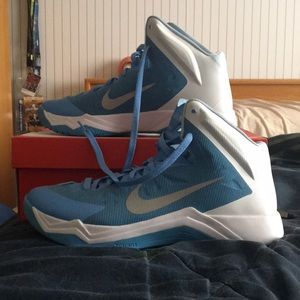 Nike HyperQuickness (Carolina Blue)
